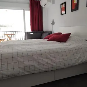 Edificio Malaga 2h Apartamento